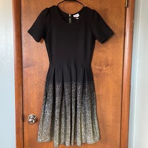 LuLaRoe Amelia Elegant black with gold ombré size s